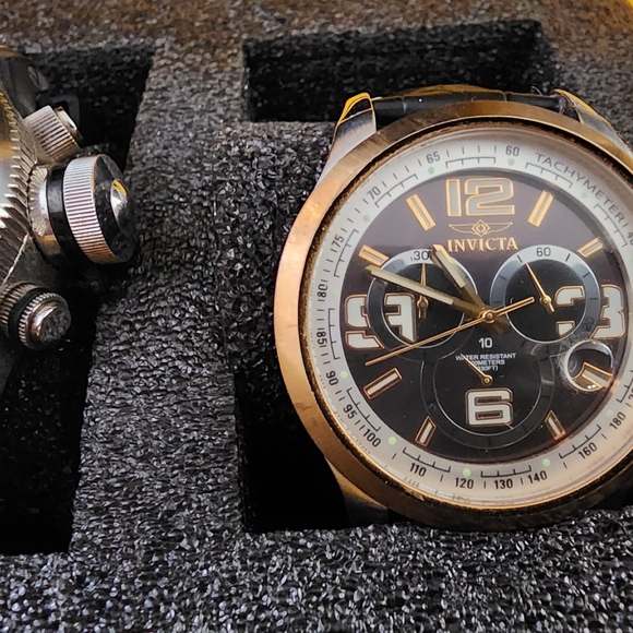 Invicta watch set with 3 slot travel case - Picture 2 of 6